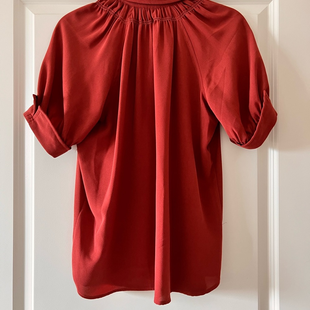 Max Studio Rust Red Blouse - Picture 2 of 2